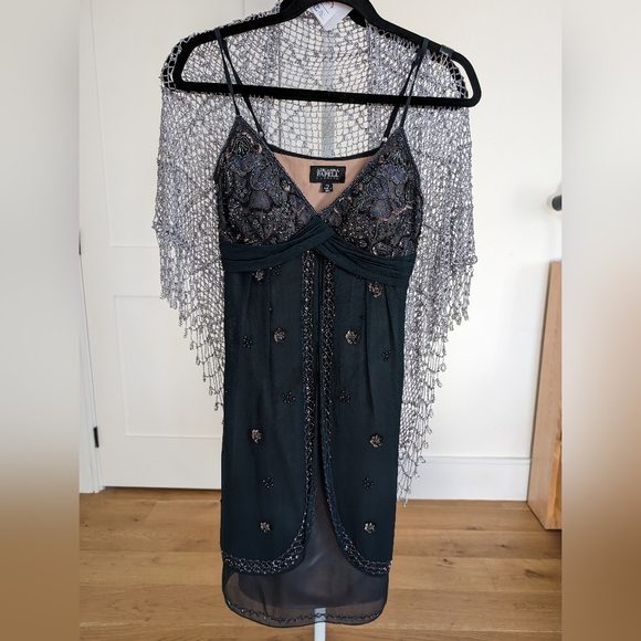 Adrianna Papell silk dress size 2P - Picture 5 of 5